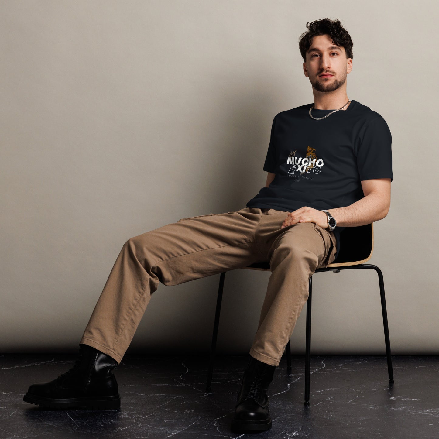 Léon unisex premium t-shirt