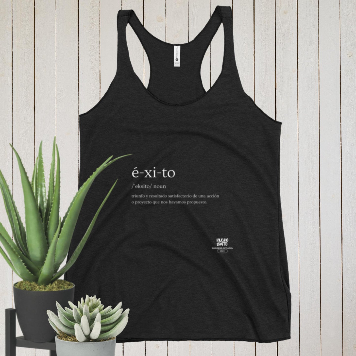 Éxito Women's Racerback Tank